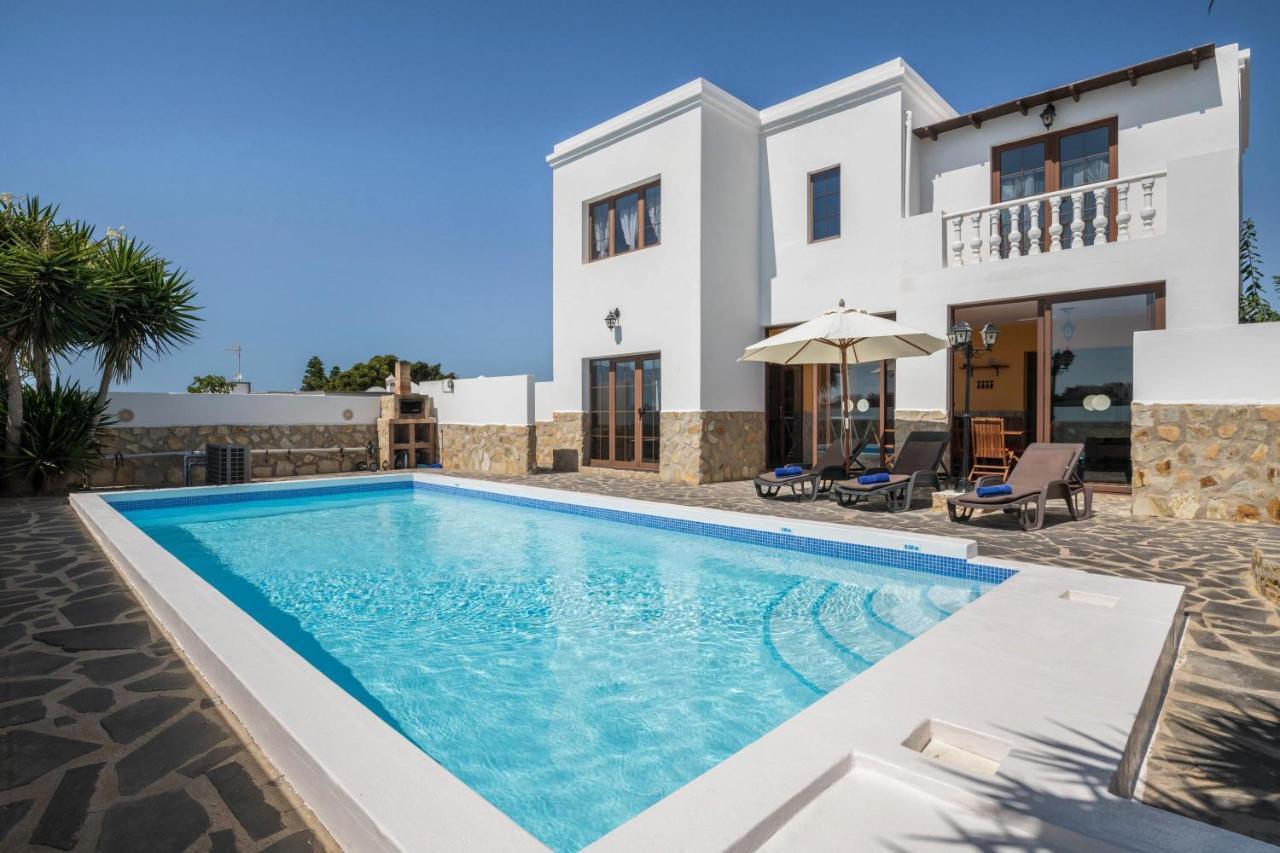 Villa Maria Tinajo Buitenkant foto